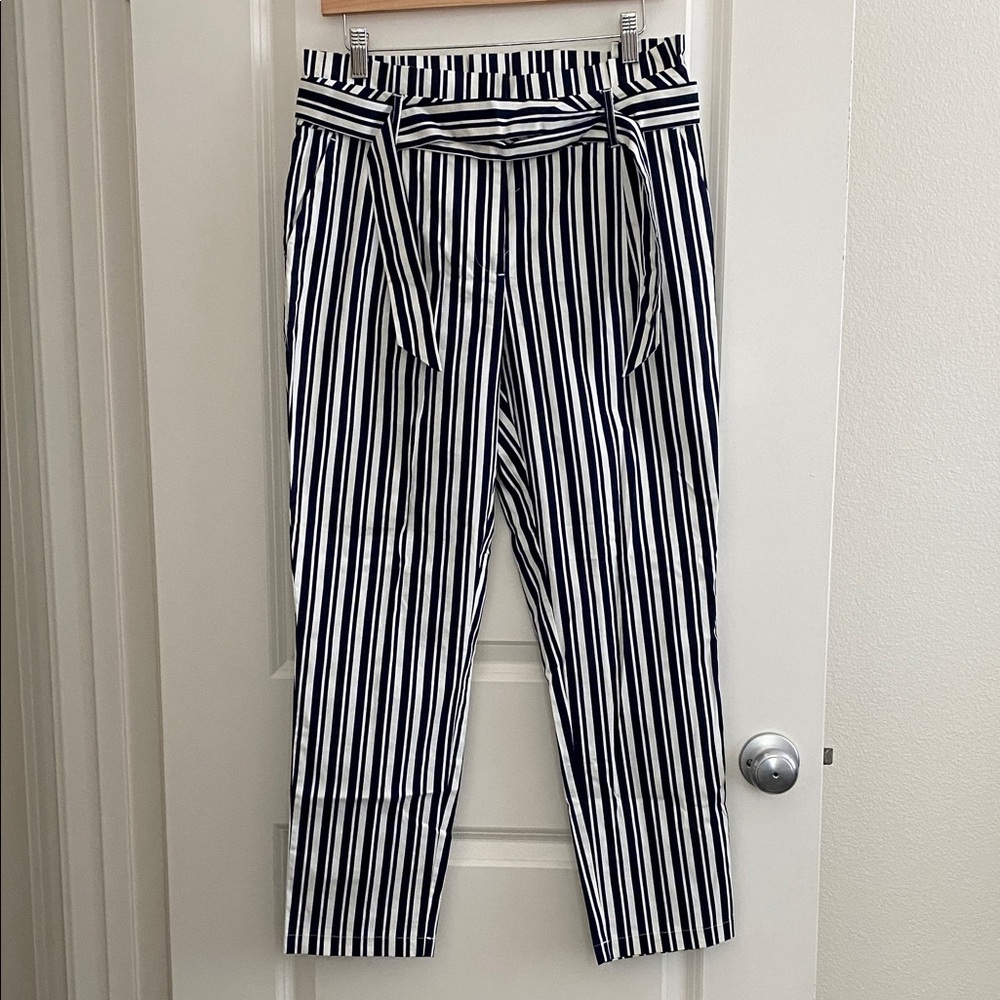 VENUS Navy and White Striped Pants